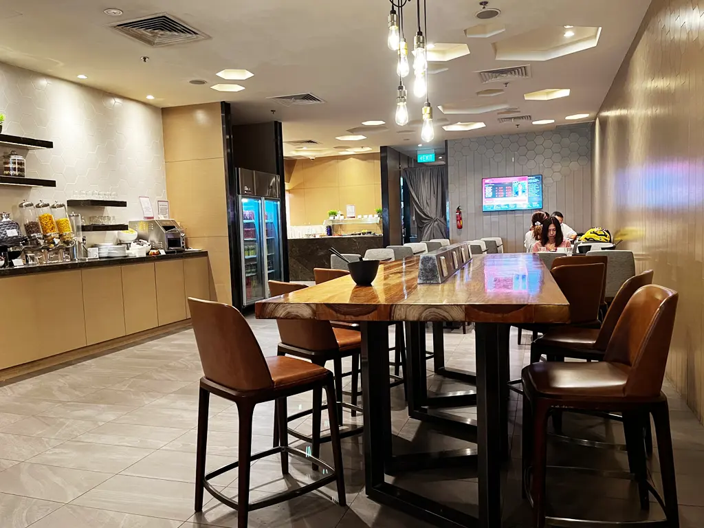 Dining area at Plaza Premium Lounge Singapore Changi Airport Terminal 1