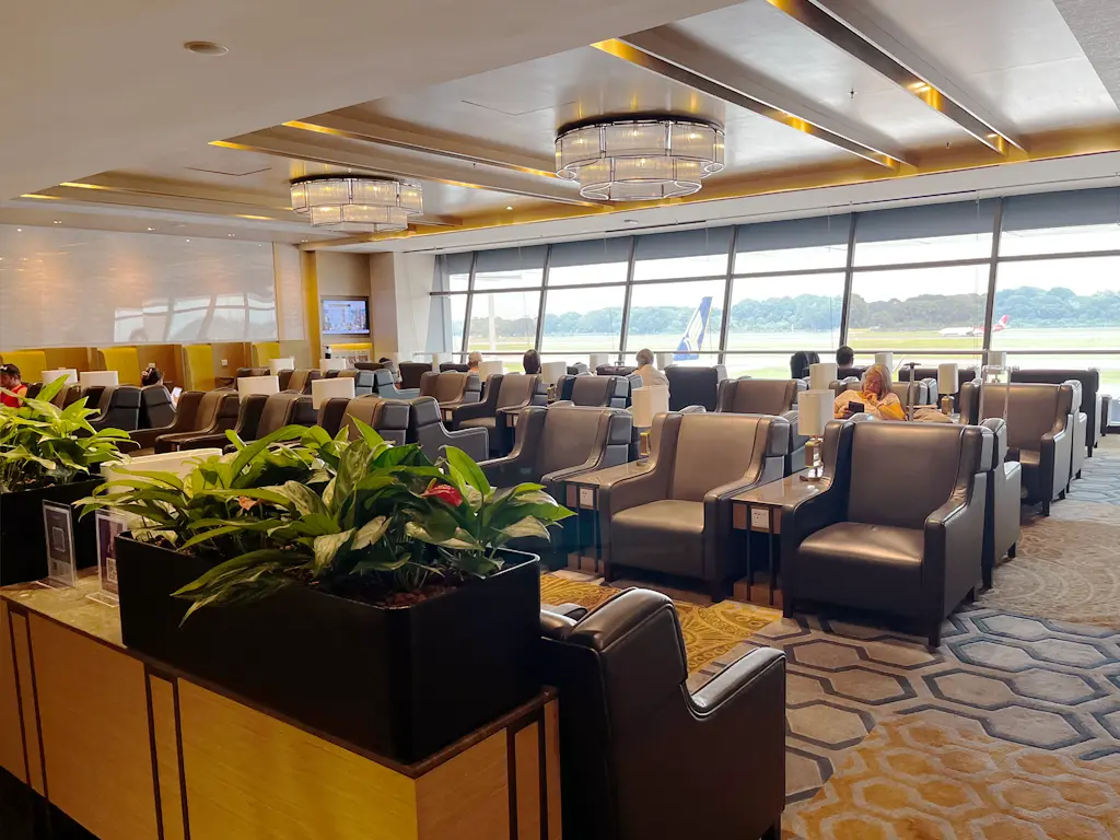 Main seating area with airport runway view, Plaza Premium Lounge Singapore Changi Airport Terminal 1