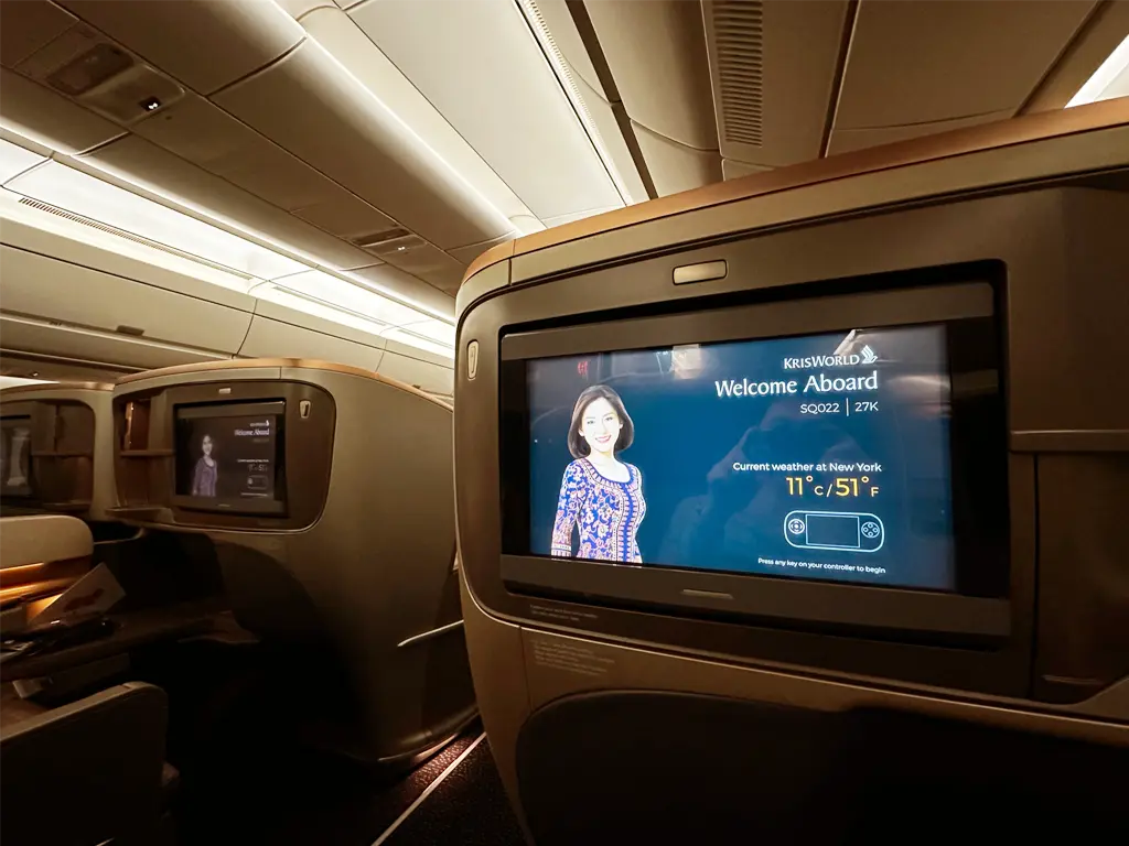 Welcome Screen on Business Class In-flight Entertainment system, Singapore Airlines SQ22 SIN-EWR A350-900ULR