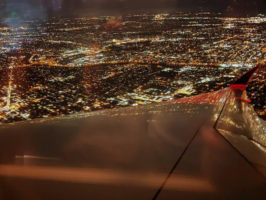 In-flight view from Business Class seat 27K, Singapore Airlines SQ22 SIN-EWR A350-900ULR