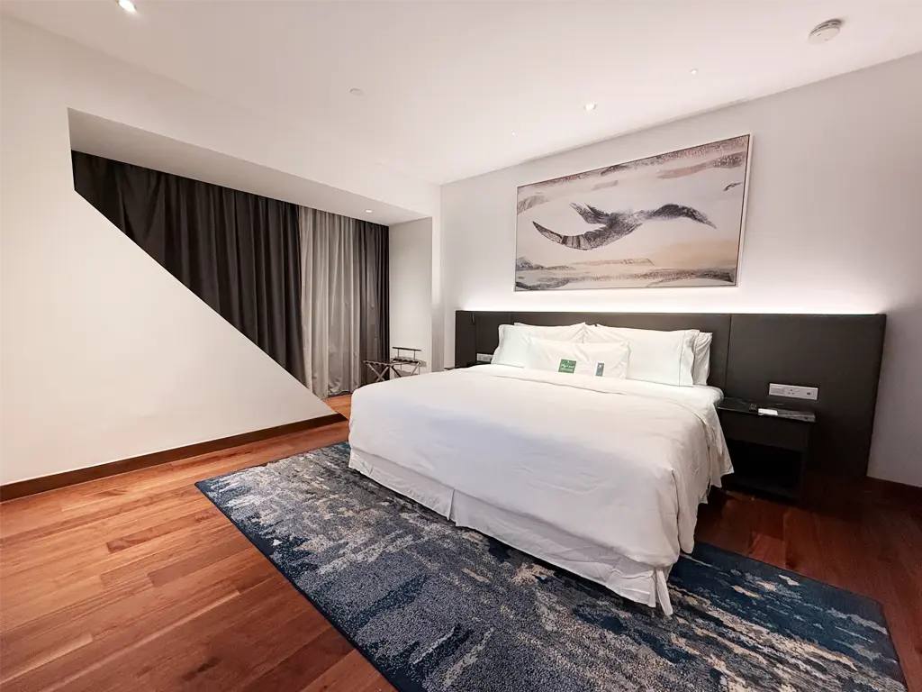 The 1-bedroom suite features a king-size Heavenly Bed, Element Kuala Lumpur