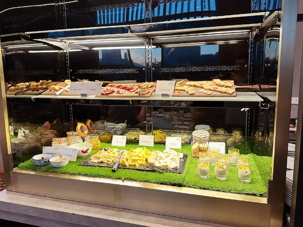 Selection of cold breakfast at Quan's Kitchen, Four Points by Sheraton Kuala Lumpur, Chinatown