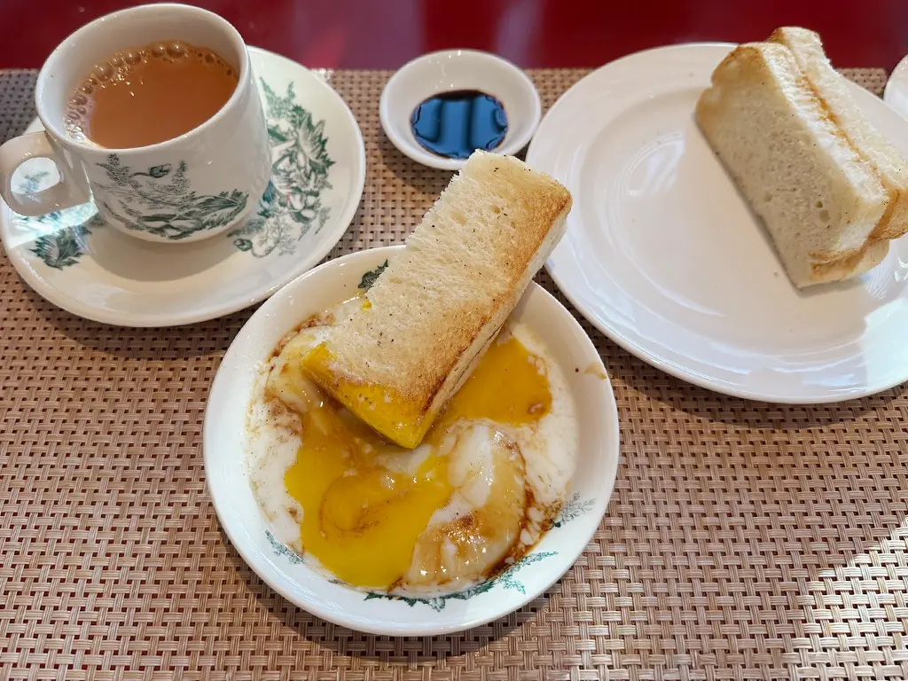 Soft boiled eggs, toast bread with kaya and butter, and teh tarik at Quan's Kitchen, Four Points by Sheraton Kuala Lumpur, Chinatown